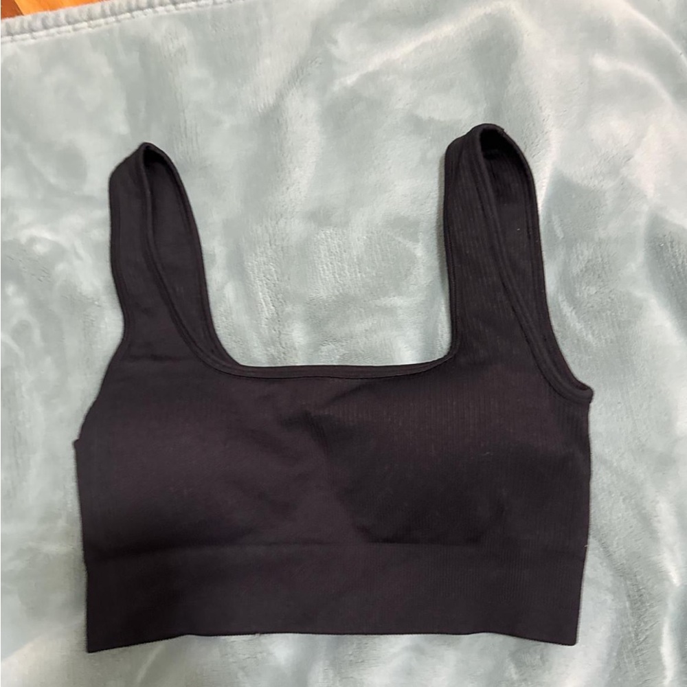 black super crop top